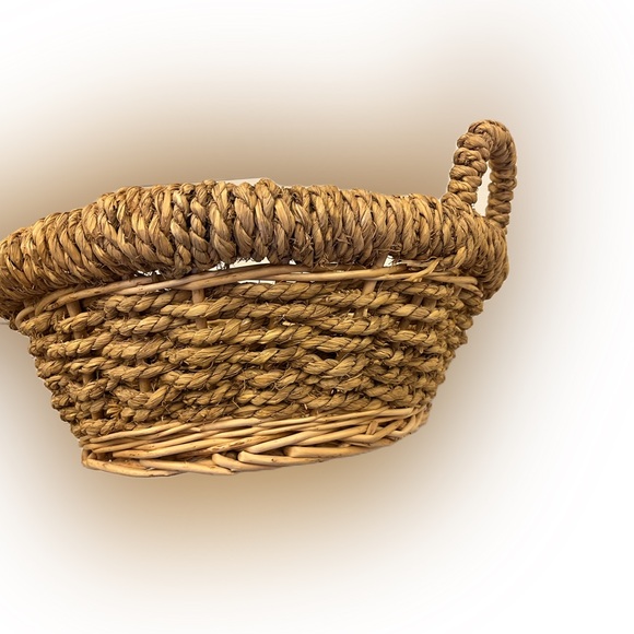 Wooden woven basket - Picture 9 of 11